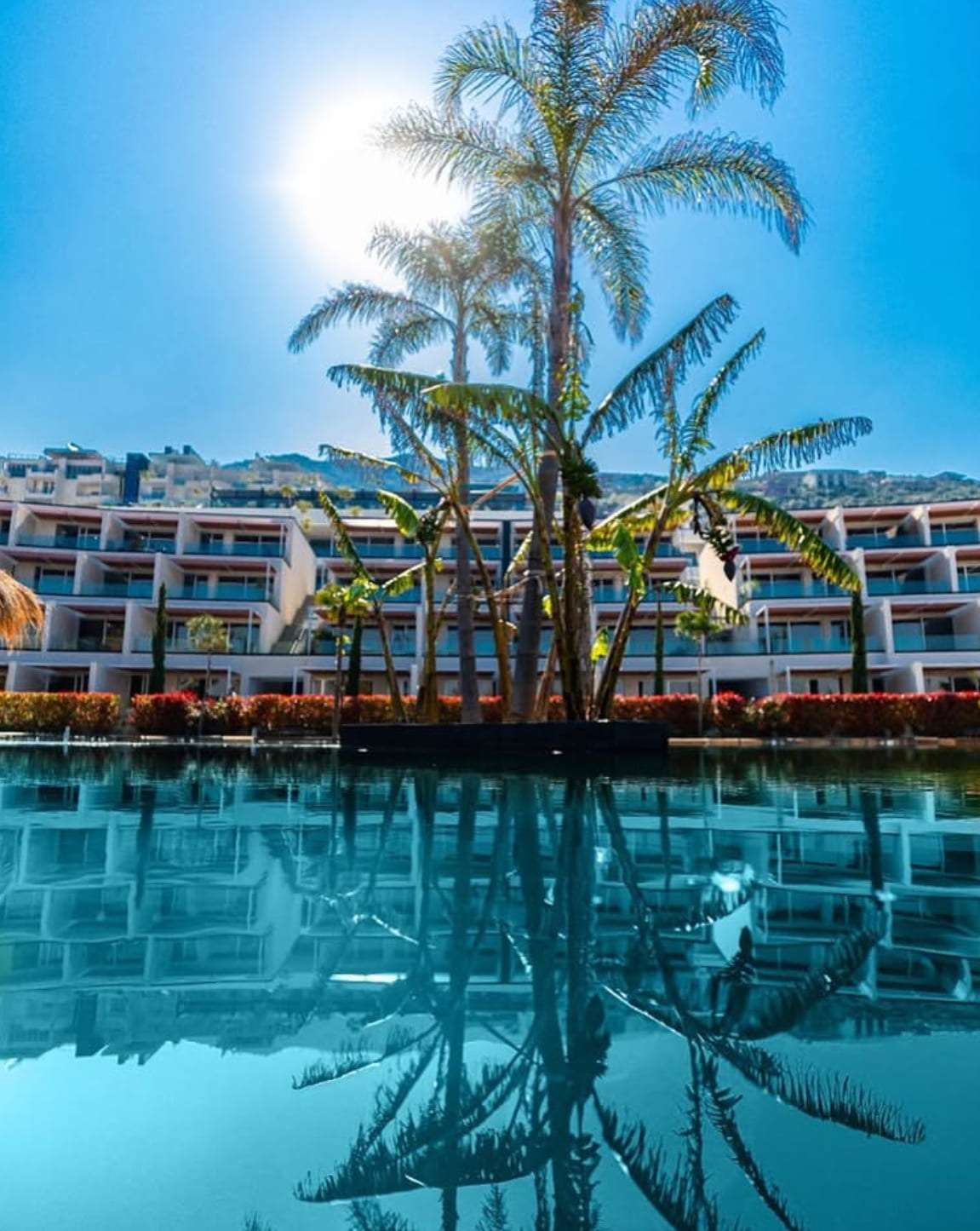 MARINA BAY RESORT & CASINO