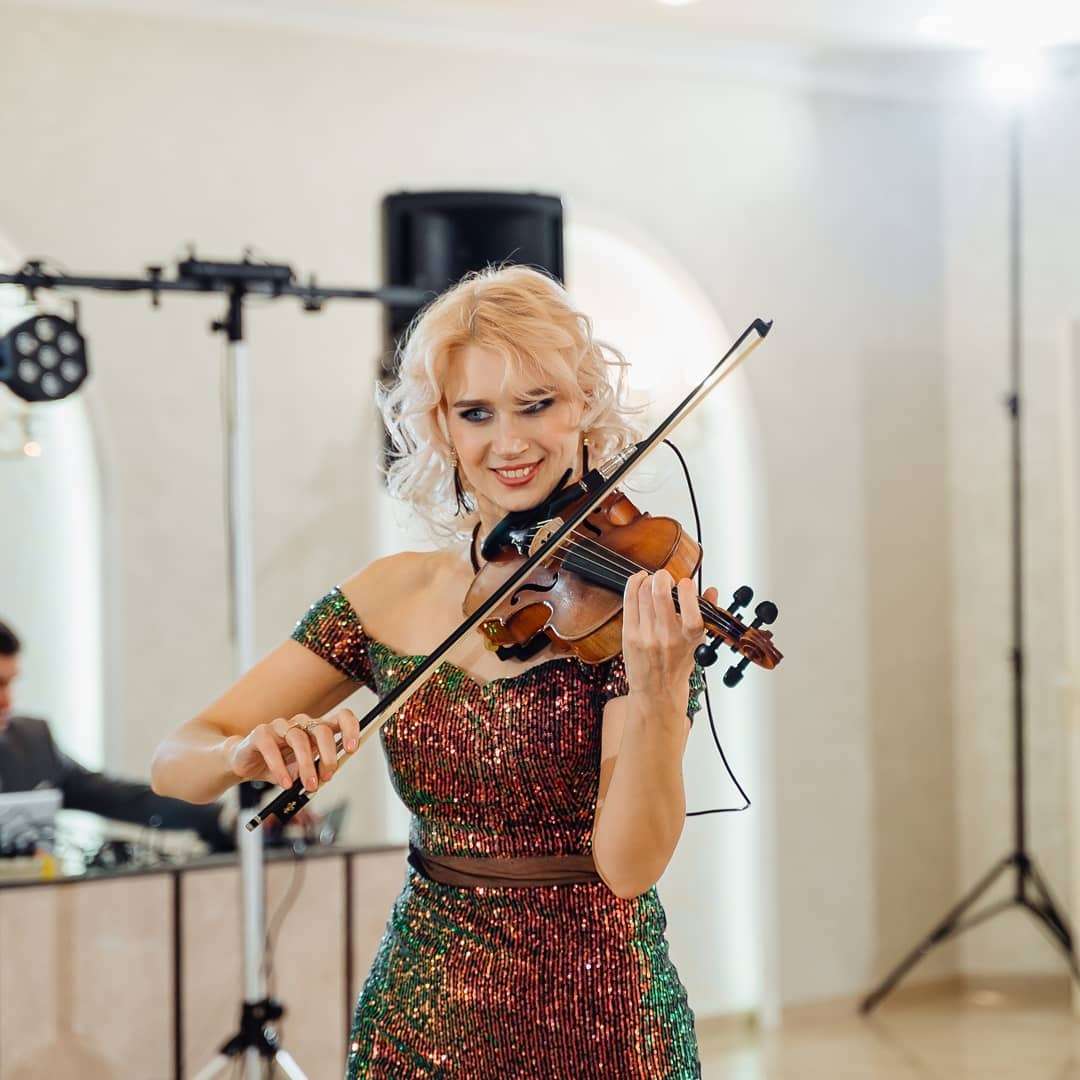 Violinist batumi